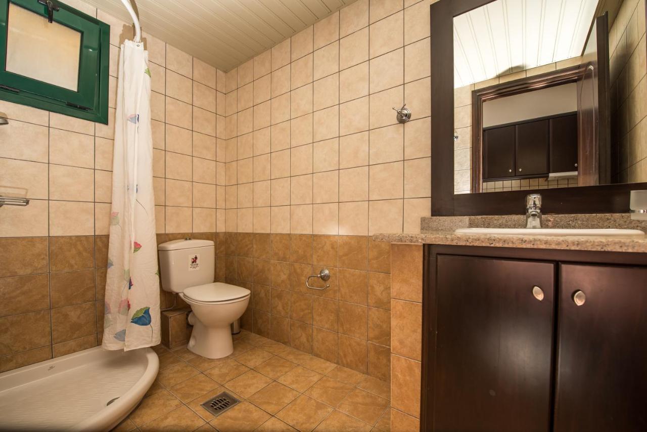 Bed and Breakfast Koukla Mare Lithakia  Екстер'єр фото