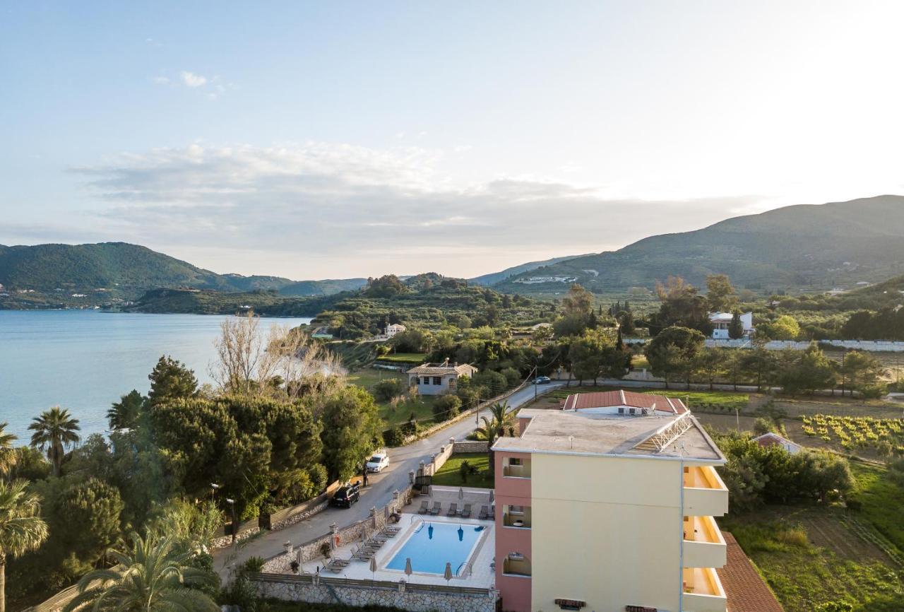 Bed and Breakfast Koukla Mare Lithakia  Екстер'єр фото