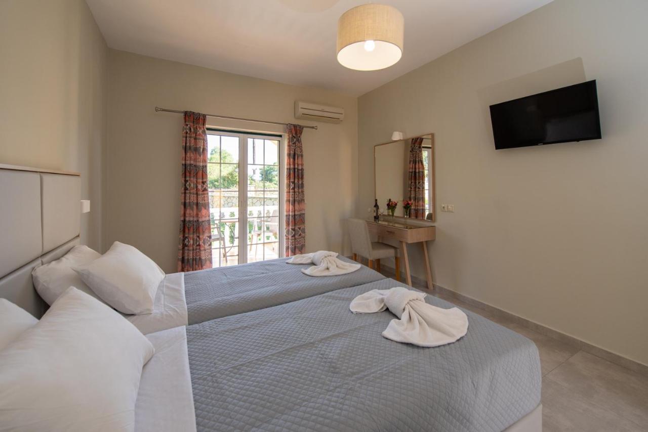 Bed and Breakfast Koukla Mare Lithakia  Екстер'єр фото